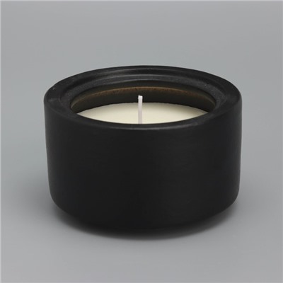 Ароматическая свеча в банке Soy WAX, страсть, черная, 9×9 см