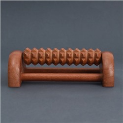Массажёр для ног «Барабан», деревянный, 1 ролик с шипами, 14.5×8.2×5 см