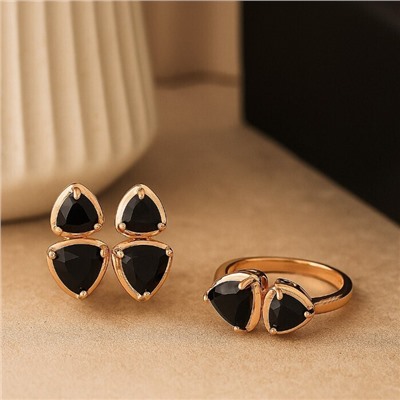 Комплект ювелирной бижутерии коллекция "Дубай" серьги и кольцо 18 р, покрытие позолота, вставка: стекло, цвет: черный, арт.414.191-18