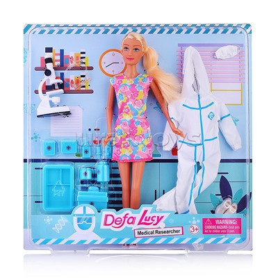 Кукла с аксессуарами, в коробке