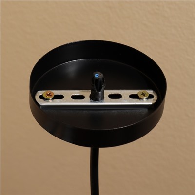 Светильник потолочный из ротанга «Джонатан», 1×120 Вт, Е27, 30×30×50 см