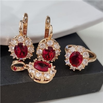 Комплект ювелирной бижутерии коллекция "Дубай" серьги, кулон и кольцо 18 р, покрытие позолота, вставка: фианиты, цвет: красный и прозрачный, арт.414.187-18