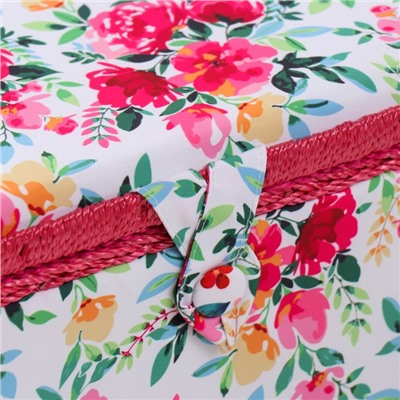 Шкатулка для рукоделия и шитья «Акварельные цветы», хранение ниток, иголок, мелочи, 19×26×14.5 см