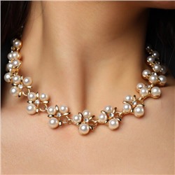 Комплект: жемчужное ожерелье на шею и серьги, цвет: золотистый, вставка: жемчуг исск.перламутровый белый и фианиты, арт.001.689