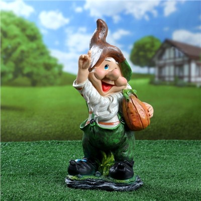 Садовая фигура из полистоуна «Гном с тыквой», 19×12×38 см