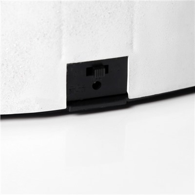 УЦЕНКА Светодиодная фигура «Поезд и ёлка», 20×20×16 см, полистоун, батарейки ААх3 (не в комплекте), USB, свечение тёплый белый