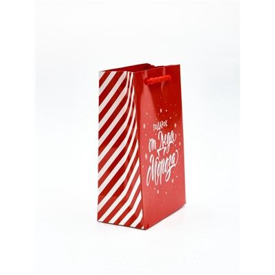 Пакет подарочный «Новогодний подарок», с ёлочной игрушкой и шильдиком, 18×23×11 см