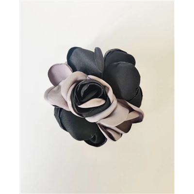 Цветок на резинке