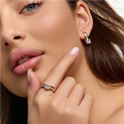 Комплект ювелирной бижутерии коллекция "Дубай" серьги и кольцо 19 р, покрытие позолота, вставка: фианиты и цирконы, цвет: фиолетовый и прозрачный, арт.215.691-19