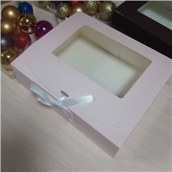 Подарочная коробка нежно розовый 24х20х7см