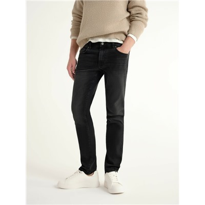 Slim CONTE CNM-02 Чёрные джинсы slim с эффектом потёртостей