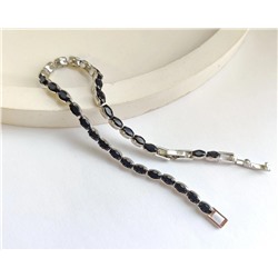 Браслет с цирконами