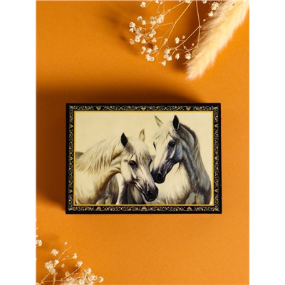 Шкатулка для украшений «Пара белых лошадей», 10×14 см, лаковая миниатюра