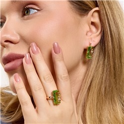 Комплект ювелирной бижутерии коллекция "Дубай" серьги и кольцо 17 р, покрытие позолота, вставка: фианиты, цвет: светлый зеленый, арт.414.018-17