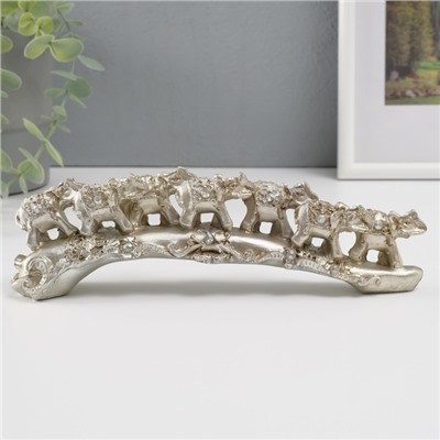 Фигурка полистоун стразы «Семь слонов на бивне», 6.5×22×4.5 см