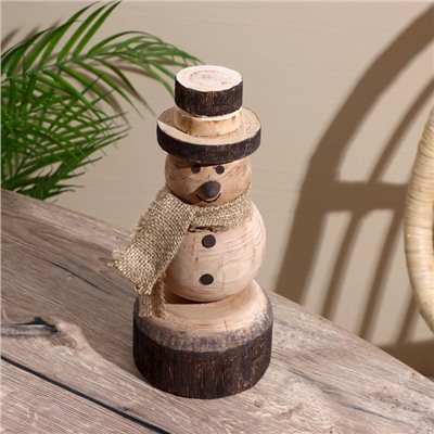 Сувенир новогодний «Снеговик», 11.5×11.5×25.5 см, манговое дерево