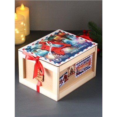 Коробка-посылка подарочная «С Новым годом», с подвеской лошадкой, ящик упаковочный, 21×17.2×12.5 см