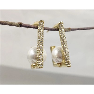 Серьги стильные