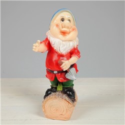 Садовая фигура из полистоуна «Гномик с лопатой», 15×12×30 см