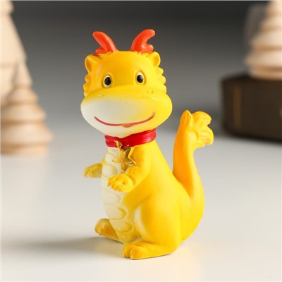 Фигурка полистоун «Маленький дракоша со звёздочкой», 5×4×8 см, МИКС