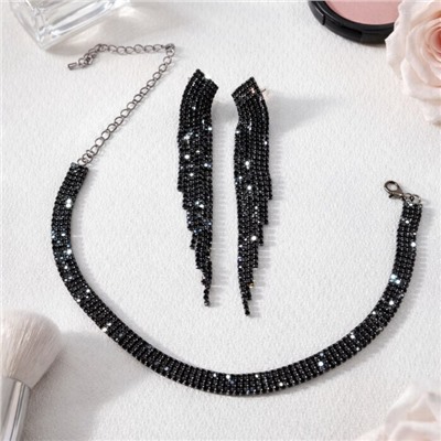 Комплект вечерней бижутерии со стразами чокер и серьги, цвет: черный, арт.012.093