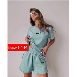 Костюм женский