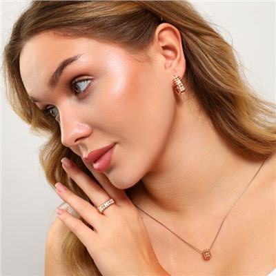 Комплект ювелирной бижутерии коллекция "Дубай" серьги, кулон и кольцо 17 р, покрытие позолота, арт.213.950-17