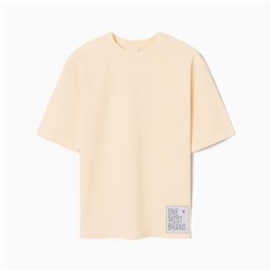 Футболка оверсайз с нашивкой женская MINAKU: One Most Brand, молочная, размер 44