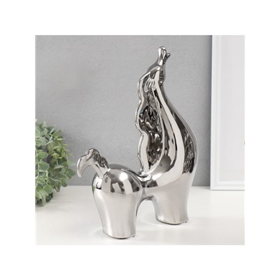 Фигурка керамика «Гордый конь», серебро, 7.5×26×31 см