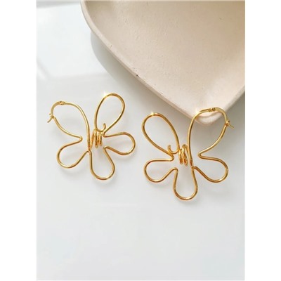 Стильные серьги