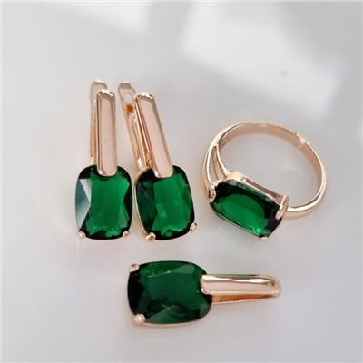 Комплект ювелирной бижутерии коллекция "Дубай" серьги, кулон и кольцо 19 р, покрытие позолота, вставка: фианиты, цвет: зеленый, Уценка, арт.08.4050-19 (215.386-19)