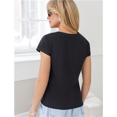 Нарядная футболка с серебристым принтом