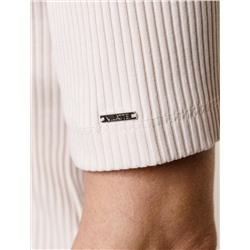 Водолазка из фактурного трикотажа в рубчик