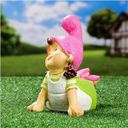 Садовая фигура из полистоуна «Девочка-гномик», 13×19×19 см