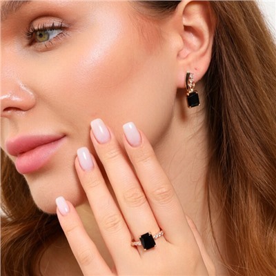 Комплект ювелирная бижутерия коллекция  "Дубай" серьги и кольцо 18 р, покрытие: позолота, вставка: фианиты, цвет: прозрачный и черный, арт.213.790-18