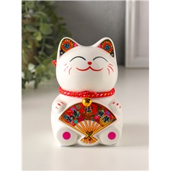 Копилка для денег «Кот Манэки-нэко с веером», керамика, 7.8×7.5×12.5 см