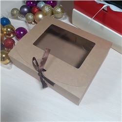 Подарочная коробка крафт 24х20х7см