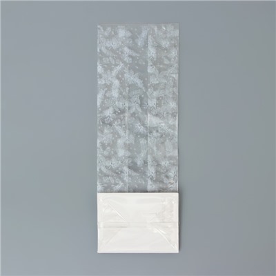 Пакет подарочный новогодний с жёстким дном, прозрачный с еловыми ветками, 6×8×23 см