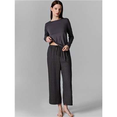 КОМПЛЕКТ ЖЕНСКИЙ (ДЖЕМПЕР, БРИДЖИ) 592661