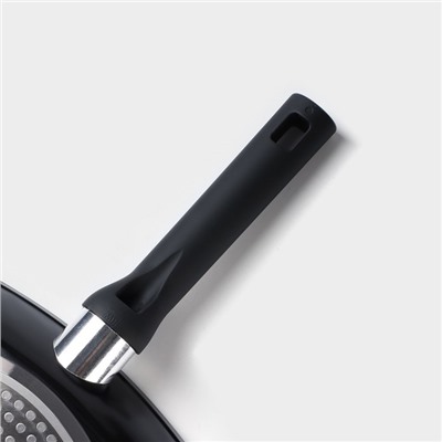 Сковорода-гриль Magistro Warrior, 28×28 см, квадратная, антипригарное покрытие, индукция, кованый алюминий, чёрная