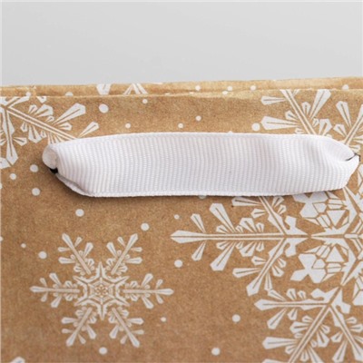 Пакет подарочный новогодний крафтовый «С Новым годом», MS 18×23×10 см