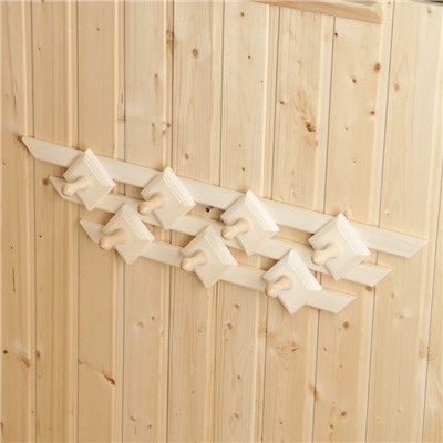 Вешалка для бани и сауны «Шахматка», 72×15×8 см, деревянная, настенная, 7 крючков