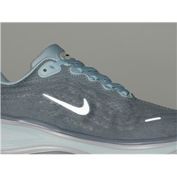 Кроссовки Nike Vomero 18