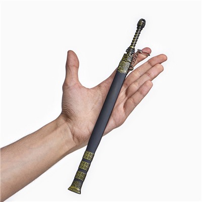 Макет оружия «Сувенирный меч в стиле аниме. Защита», подвесной, брелок, 28 см, чёрный с золотом