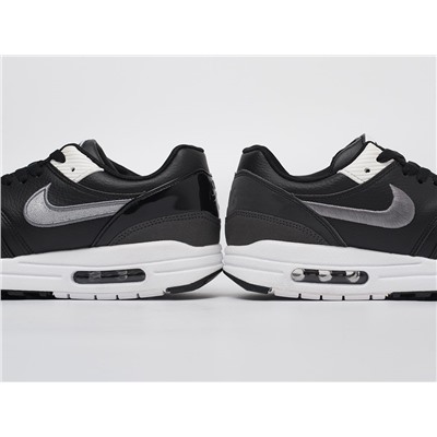 Кроссовки Nike Air Max 1