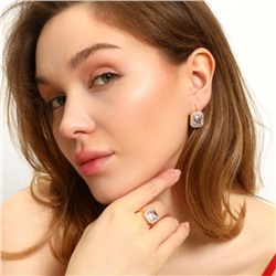 Комплект ювелирной бижутерии коллекция "Дубай" серьги и кольцо 17 р, вставка: фианиты, цвет: прозрачный, арт.213.355-17