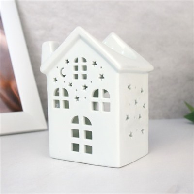 Аромалампа Домик 12 см / 924 /уп 96/белая