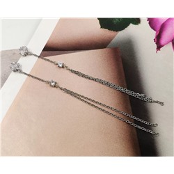 Серьги стильные