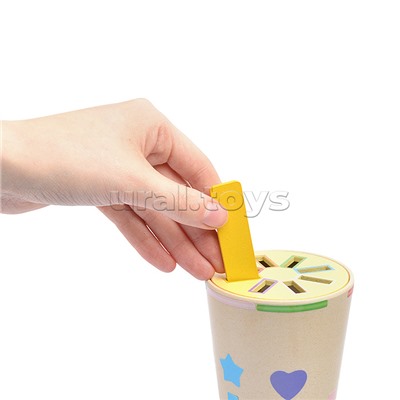 Игра развивающая "Фигурный сортер"