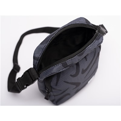 Наплечная сумка Nike